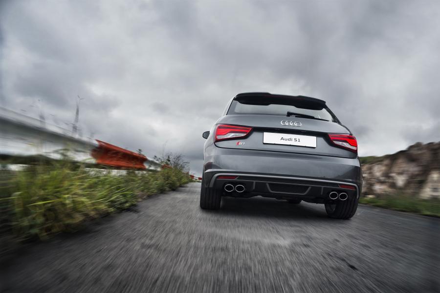  Audi S1 (8X) 2014 года  (ZA) (фото 7 из 12)